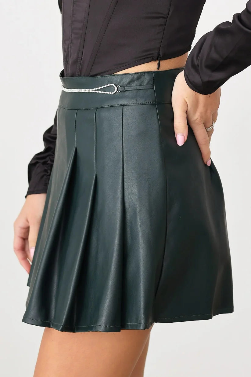 Faux Leather Front Chain Embellished Belt Pleated Skort - Hunter